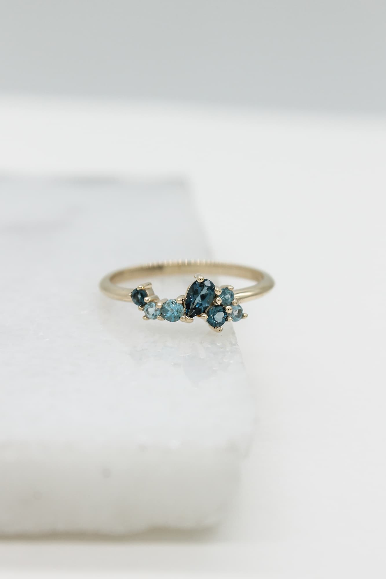 November Birthstone Topaz Colour Symbolism And Origin Anna Rosholt November birthstone topaz colour symbolism and origin anna rosholt