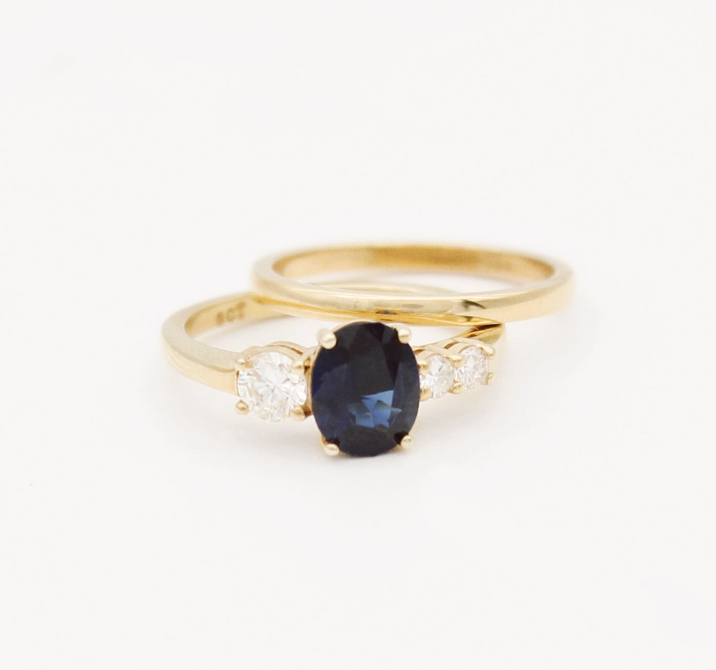 September Birthstone: Sapphire