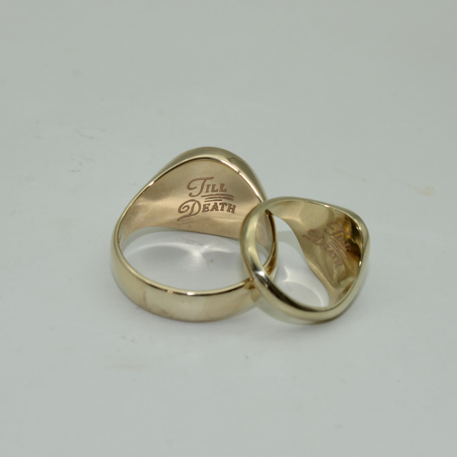 Alternative Wedding Band Options: Signet Wedding Ring