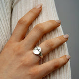 Ellie Safari Signet Ring
