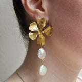 Petal & Double Pearl Earrings