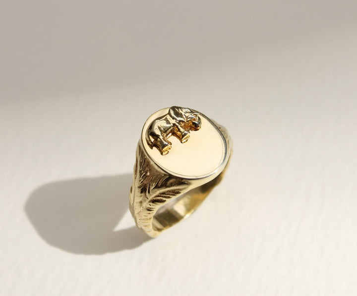 Custom Signet Rings | Anna Rosholt Jewellery Design